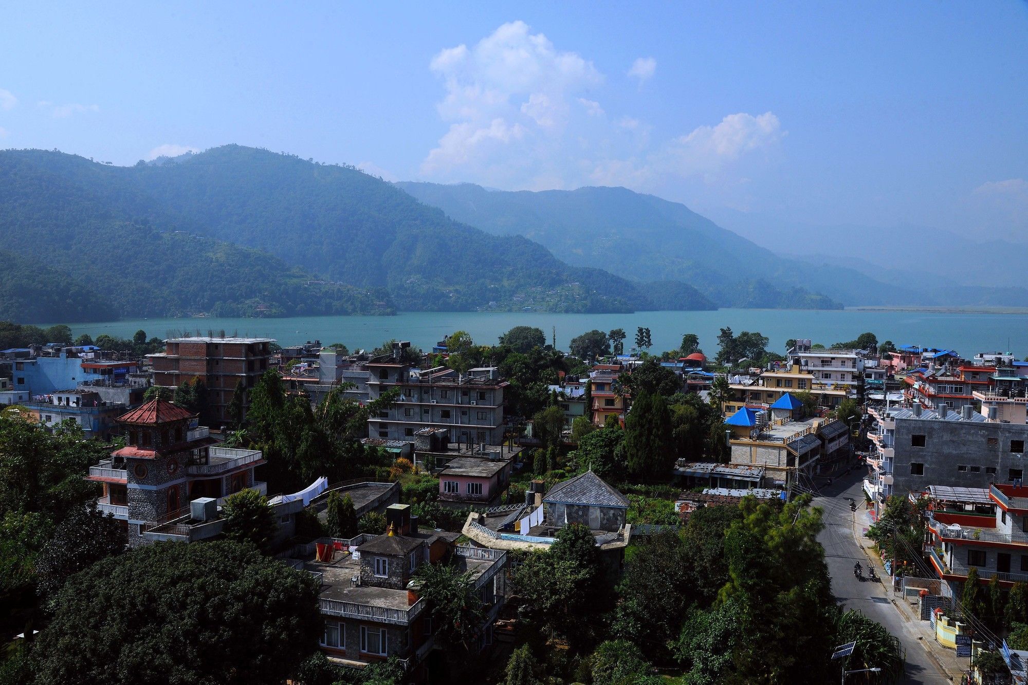Hotel Queens Park Pokhara Exterior photo